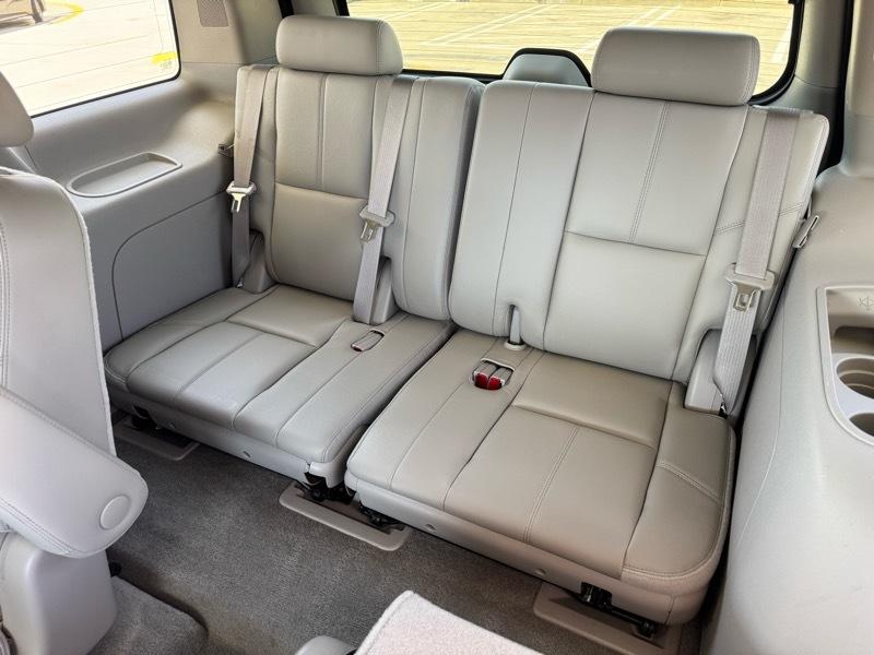 GMC Yukon SLT1 2WD 2010