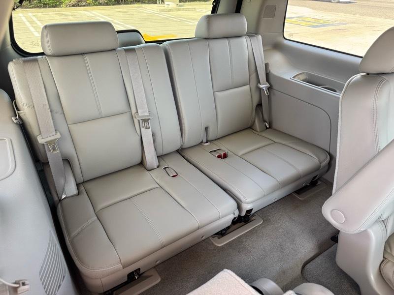 GMC Yukon SLT1 2WD 2010