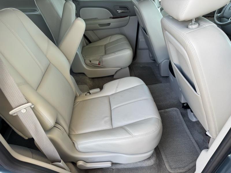 GMC Yukon SLT1 2WD 2010