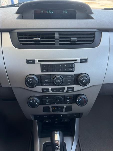 Ford Focus SES Sedan 2009