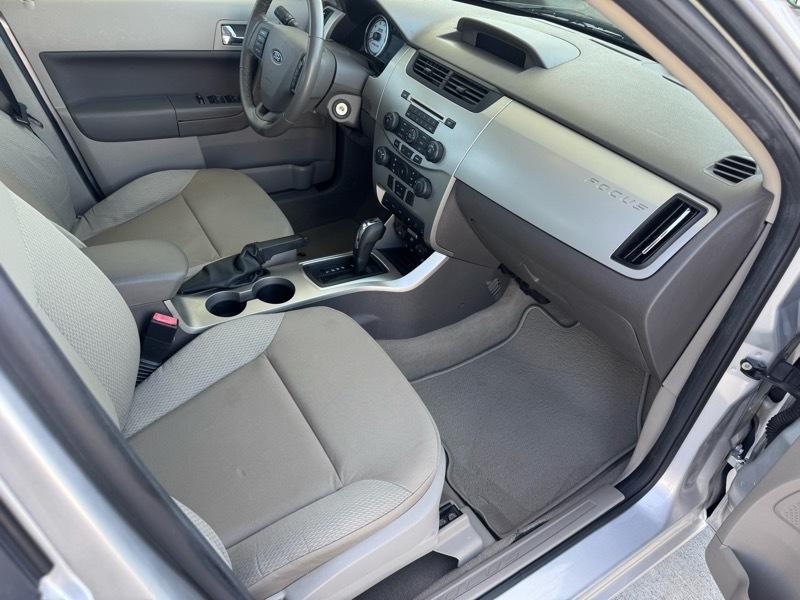 Ford Focus SES Sedan 2009