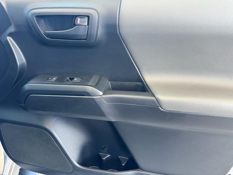 Toyota Tacoma SR5 Access Cab I4 6AT 2WD 2019