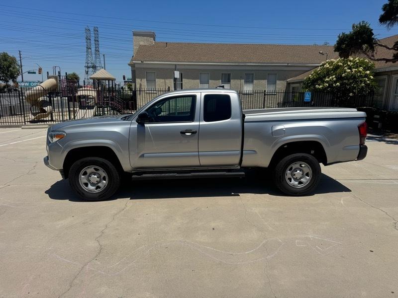 Toyota Tacoma 2WD Access Cab I4 AT SR (Natl) 2019