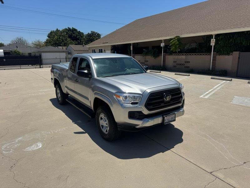 Toyota Tacoma 2WD Access Cab I4 AT SR (Natl) 2019