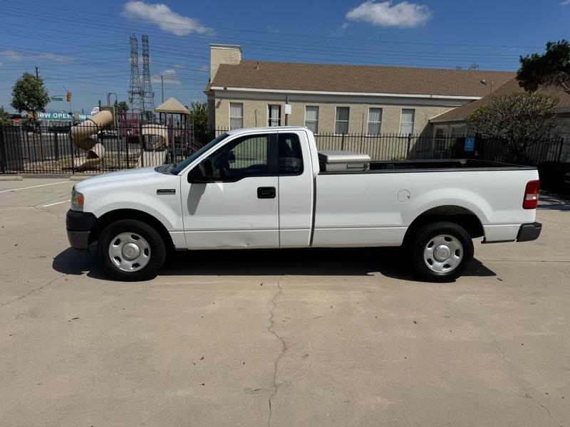 Ford F-150 2WD SuperCab 145" XL 2005