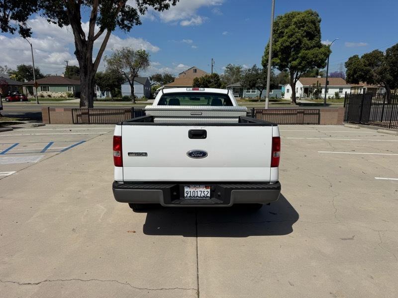 Ford F-150 2WD SuperCab 145" XL 2005