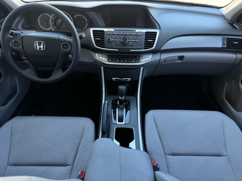 Honda Accord LX sedan AT 2014