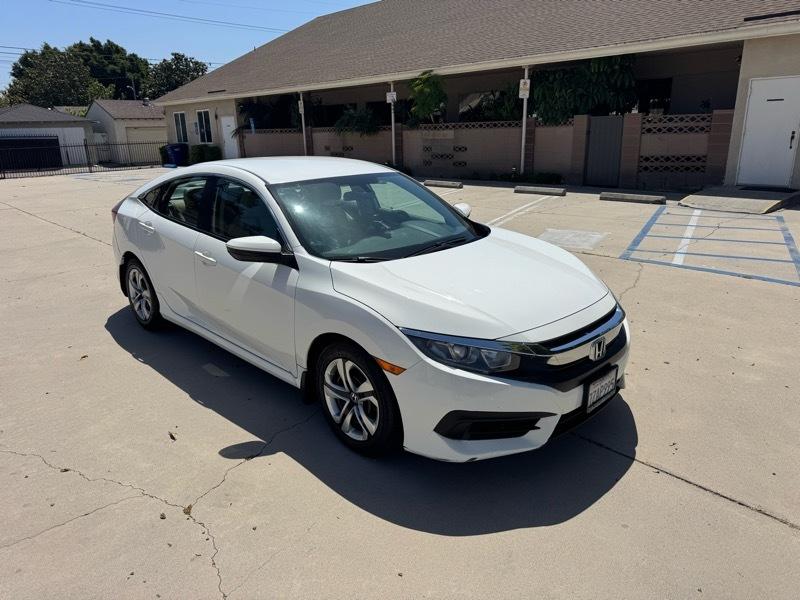 Honda Civic 4dr Sdn LX Auto 2017