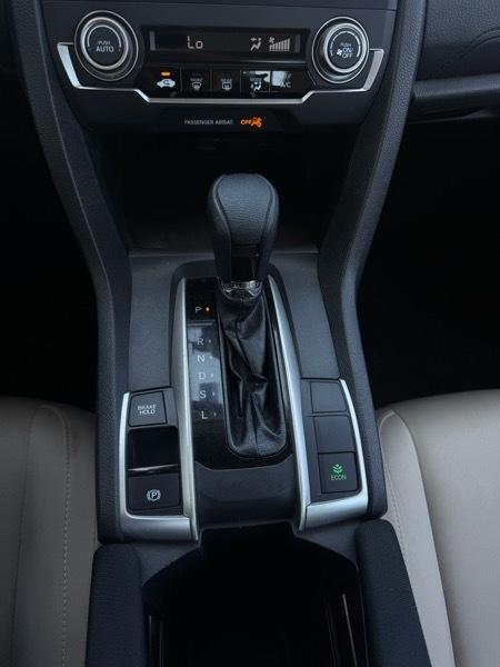 Honda Civic 4dr Sdn LX Auto 2017