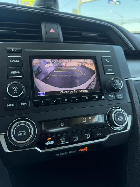 Honda Civic 4dr Sdn LX Auto 2017