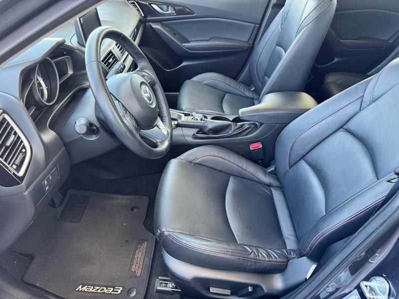 Mazda MAZDA3 i Grand Touring AT 5-Door 2016