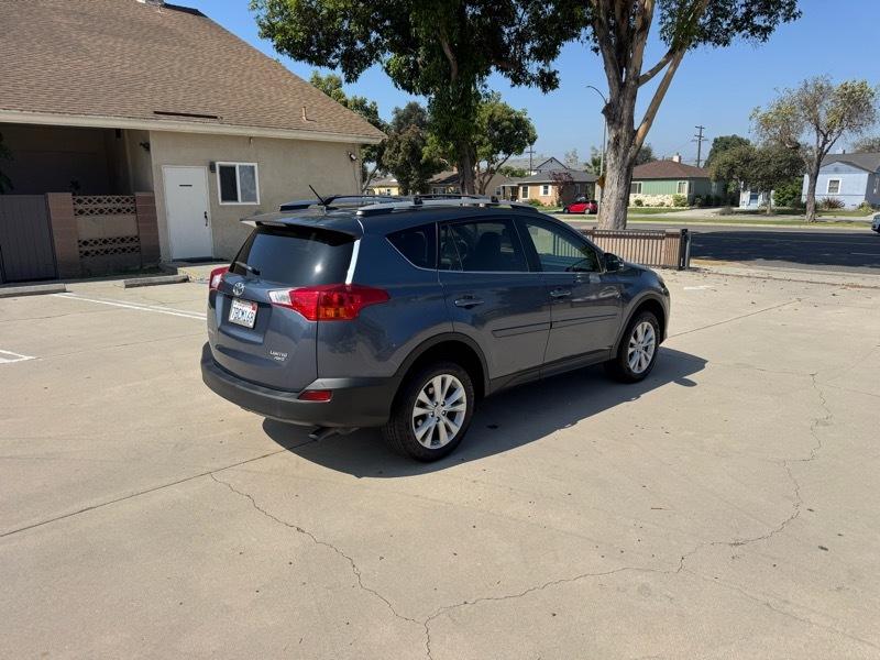 Toyota RAV4 Limited AWD 2013