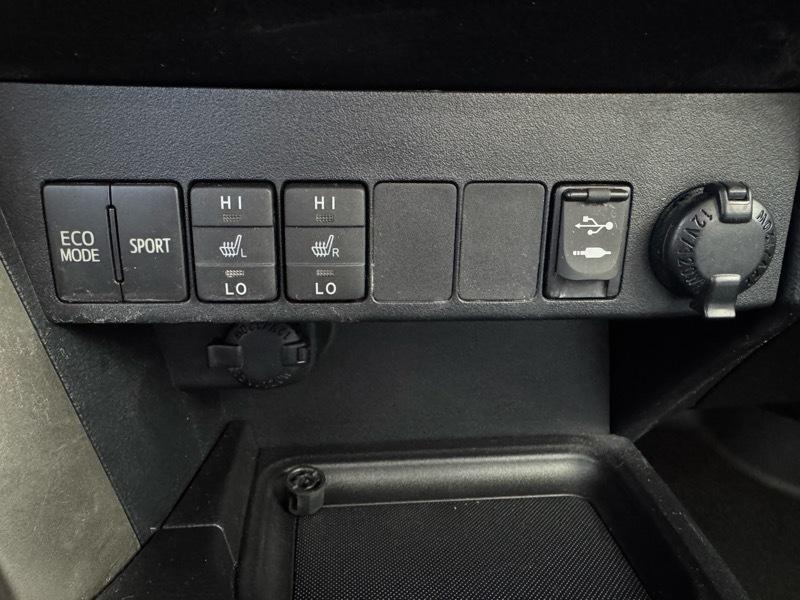 Toyota RAV4 Limited AWD 2013