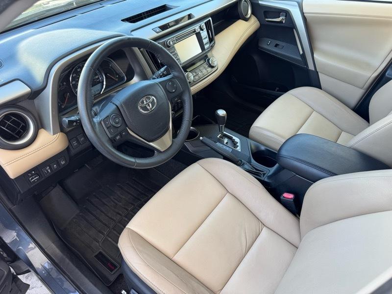 Toyota RAV4 Limited AWD 2013