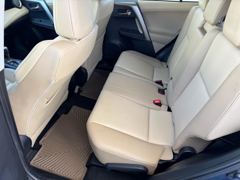 Toyota RAV4 Limited AWD 2013