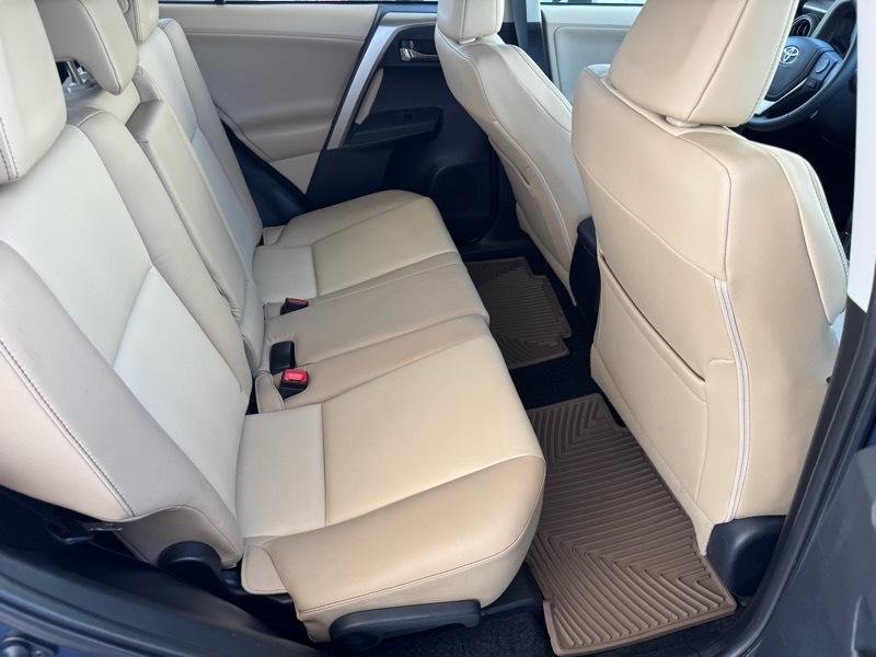 Toyota RAV4 Limited AWD 2013