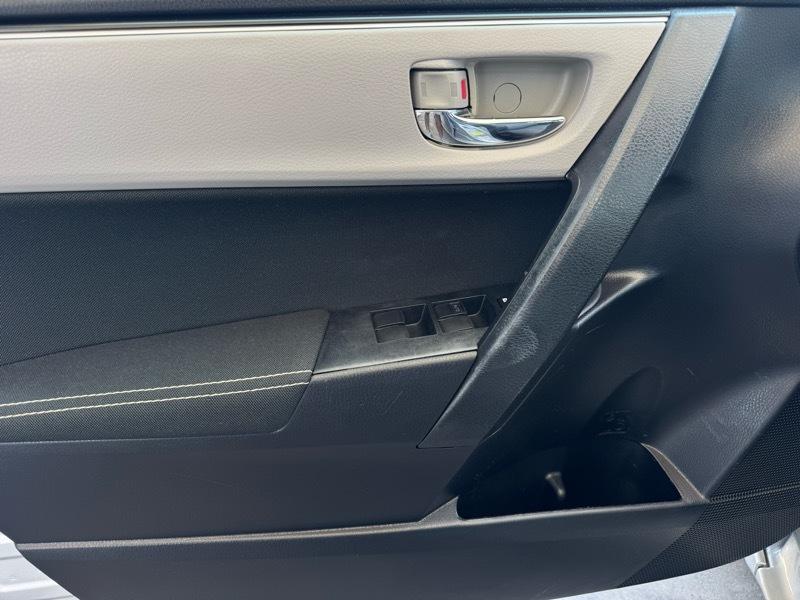 Toyota Corolla LE 4D Sedan 2017