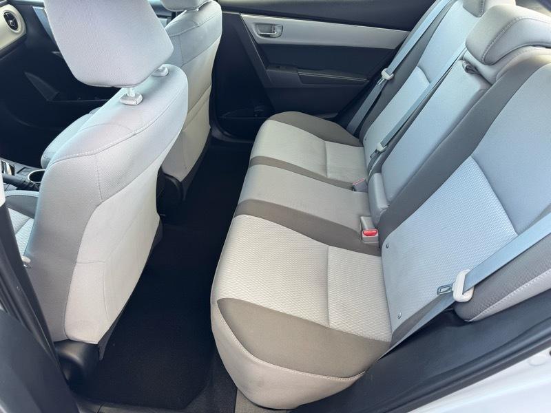 Toyota Corolla LE 4D Sedan 2017