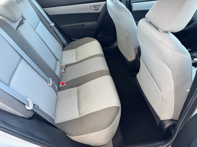 Toyota Corolla LE 4D Sedan 2017