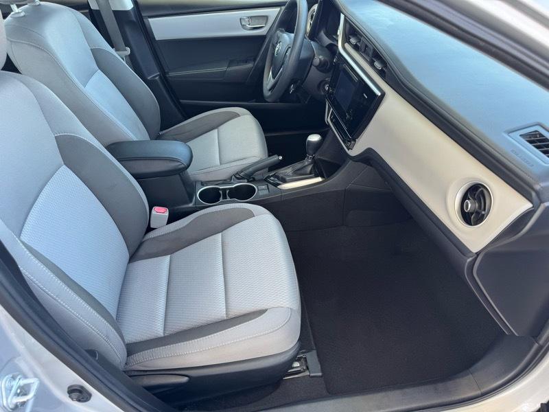 Toyota Corolla LE 4D Sedan 2017