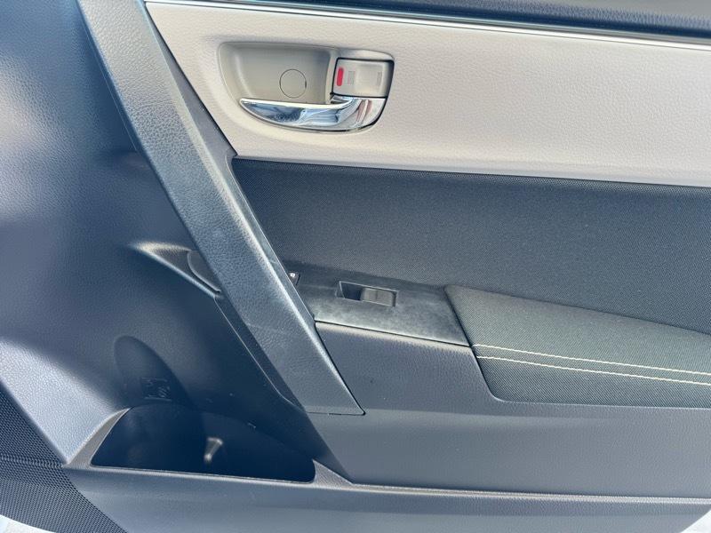 Toyota Corolla LE 4D Sedan 2017