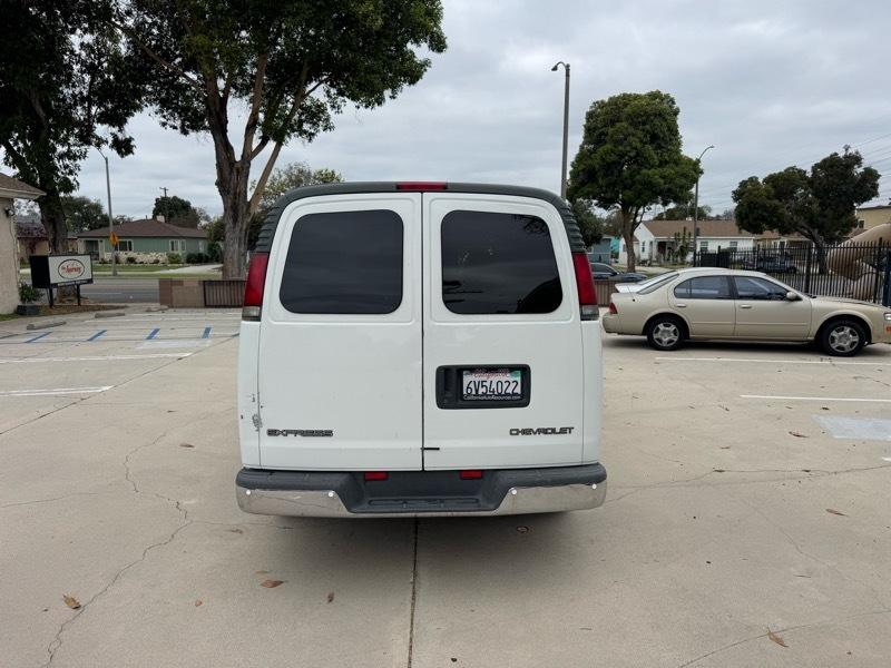 Chevrolet Express 1500 Cargo 2002