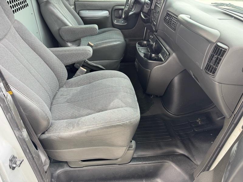 Chevrolet Express 1500 Cargo 2002