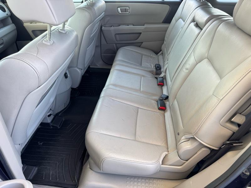 Honda Pilot EX-L 4WD w/ Navigation 2011