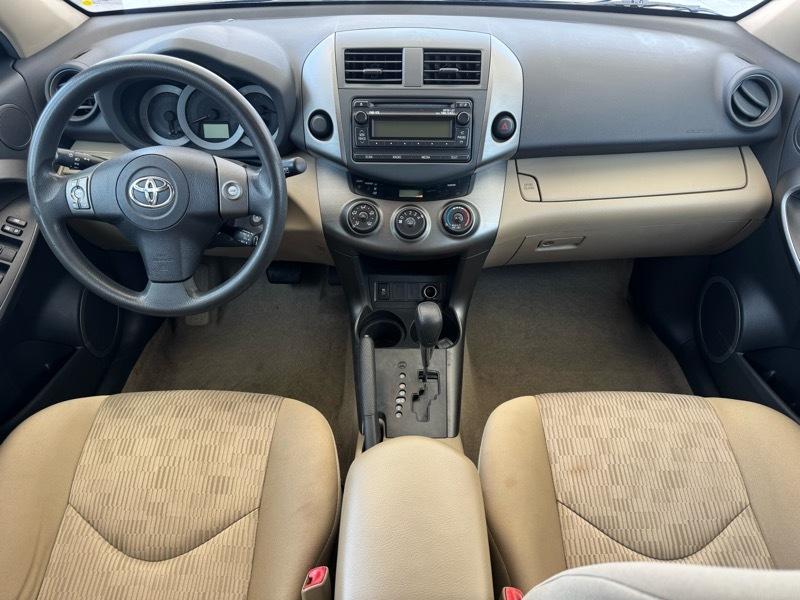 Toyota RAV4 Base I4 2WD 2012