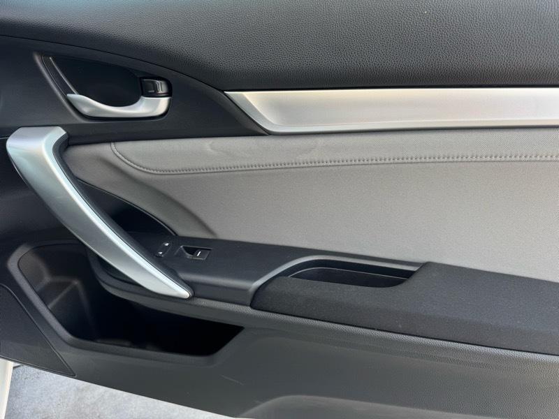 Honda Civic EX 2D Coupe 2018
