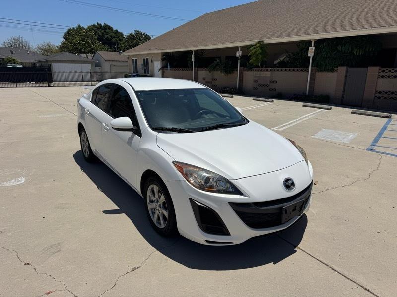 Mazda MAZDA3 i Touring 4-door 2010