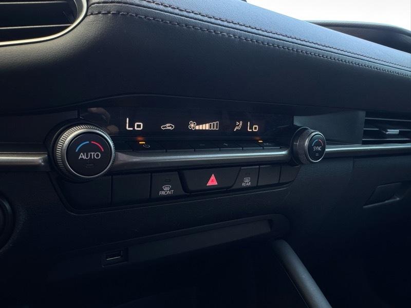 Mazda MAZDA3 Select 2021