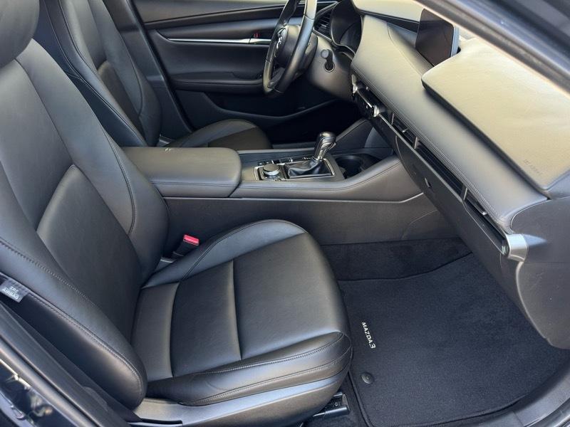 Mazda MAZDA3 Select 2021