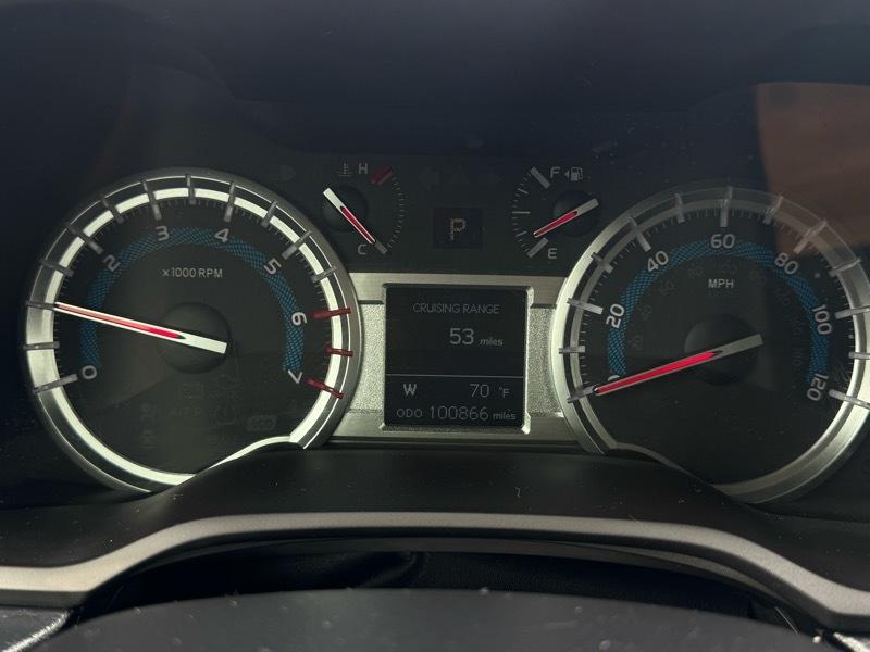 Toyota 4Runner SR5 V6 2WD 2017