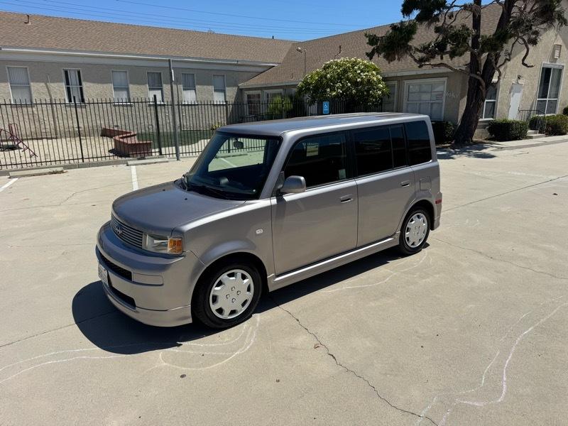 Scion xB Wagon 2004