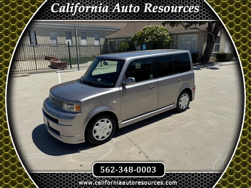 Scion xB Wagon 2004