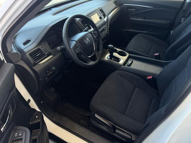 Honda Pilot LX 4D SUV 4WD 2017