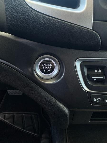 Honda Pilot LX 4D SUV 4WD 2017