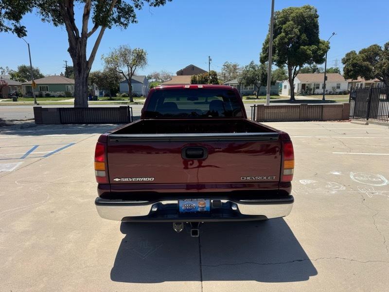 Chevrolet Silverado 1500 2WD Ext Cab 143.5" LS 2001
