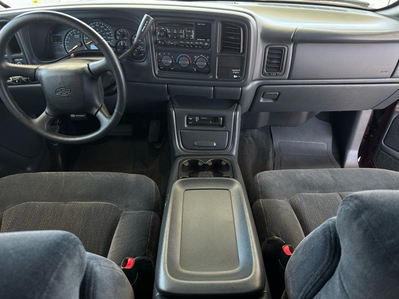 Chevrolet Silverado 1500 2WD Ext Cab 143.5" LS 2001