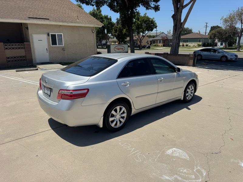 Toyota Camry 4dr Sdn I4 Auto LE (Natl) 2009