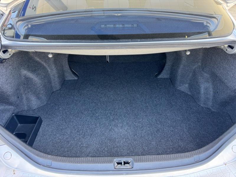 Toyota Camry 4dr Sdn I4 Auto LE (Natl) 2009