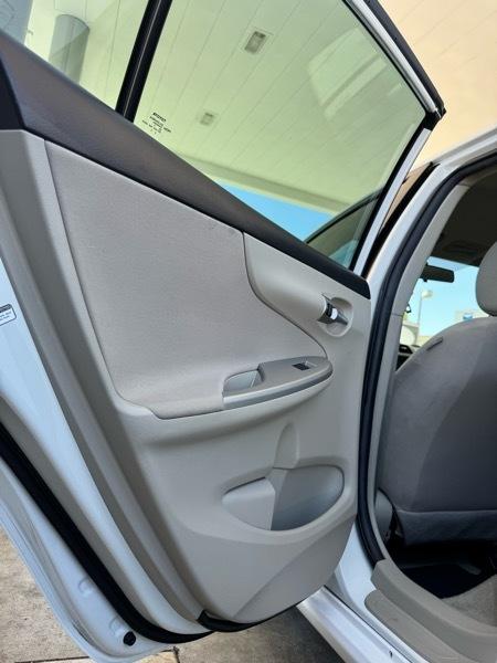 Toyota Corolla LE 4D Sedan 2013
