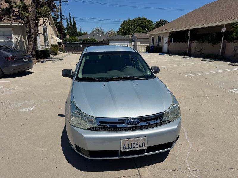 Ford Focus SE Sedan 2009