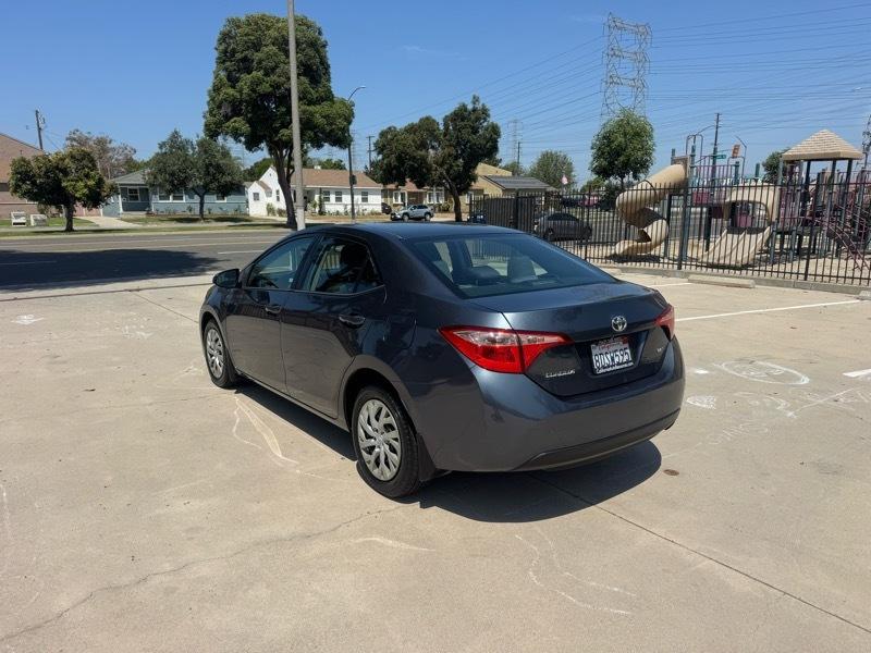 Toyota Corolla LE 4D Sedan 2018