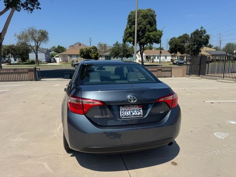 Toyota Corolla LE 4D Sedan 2018