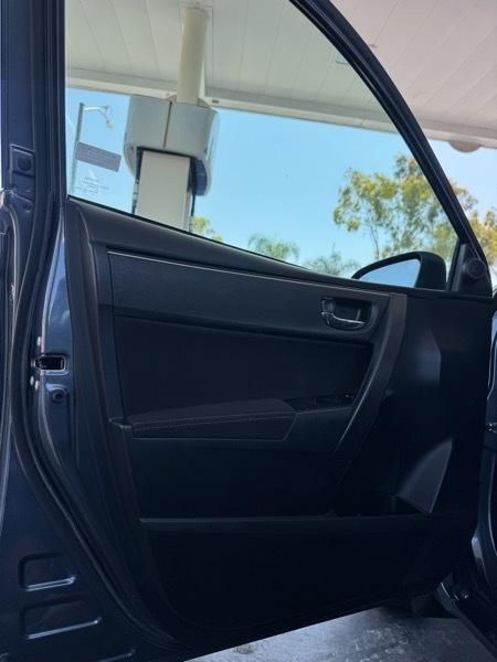 Toyota Corolla LE 4D Sedan 2018