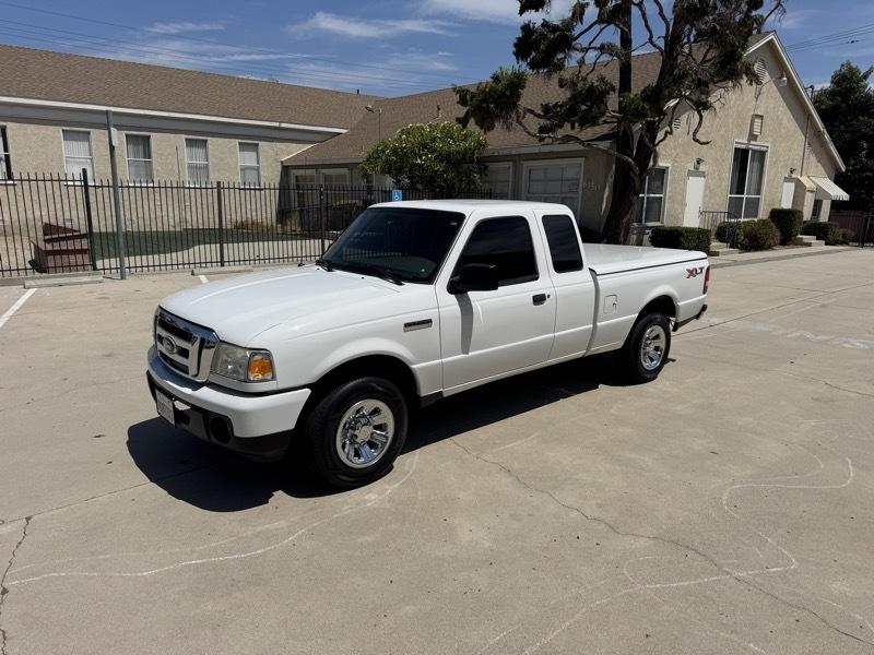 Ford Ranger XLT SuperCab 2-Door 2WD 2011