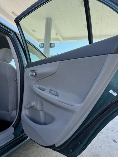Toyota Corolla 4dr Sdn Base Auto 2009