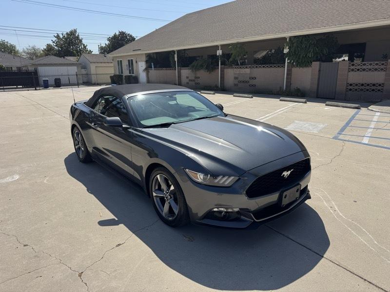 Ford Mustang V6 Convertible 2017
